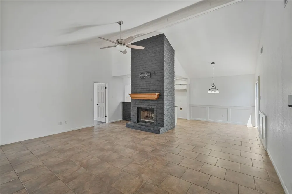4217 Big Cyprus Corpus Christi, TX 78410