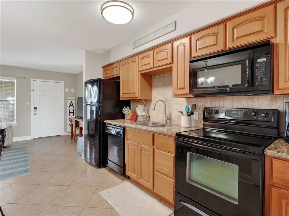 2290 Fulton Beach Rd. #318 Rockport, TX 78382