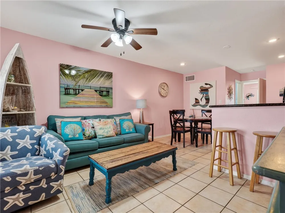 2290 N. Fulton Beach Rd #113 Rockport, TX 78382