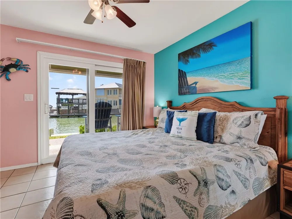 2290 N. Fulton Beach Rd #113 Rockport, TX 78382