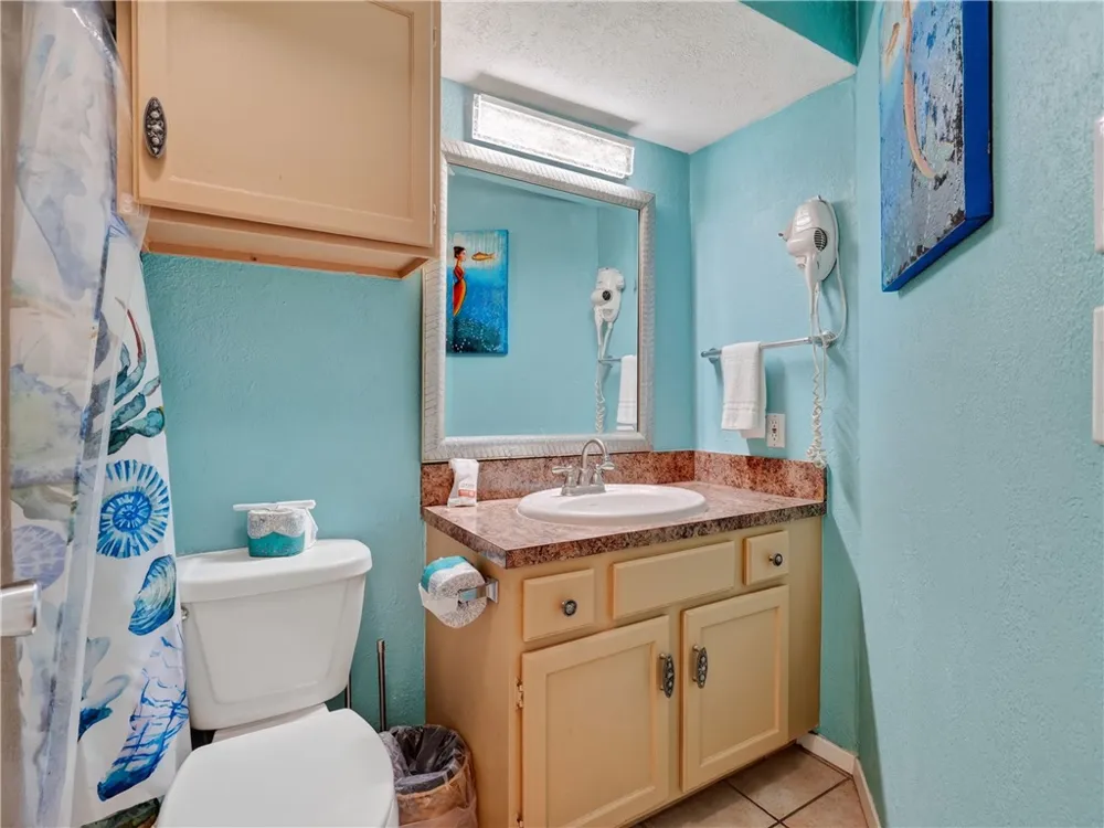 2290 N. Fulton Beach Rd #113 Rockport, TX 78382