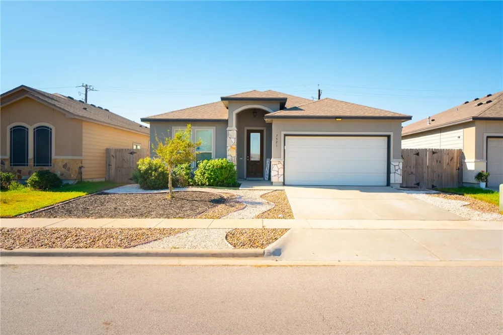7521 Diamond Drive Corpus Christi, TX 78414