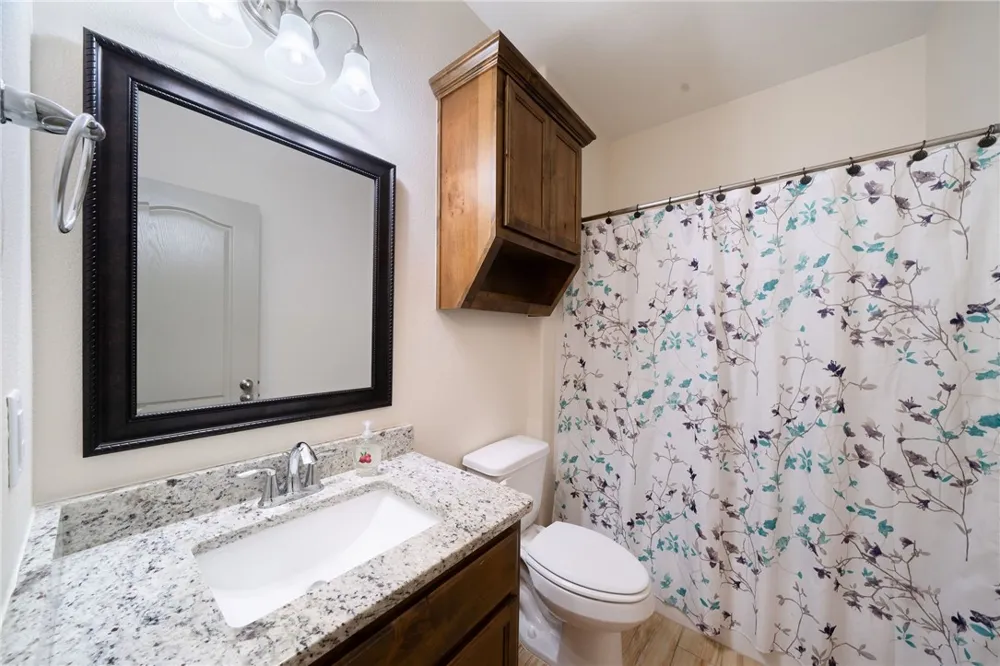 7521 Diamond Drive Corpus Christi, TX 78414
