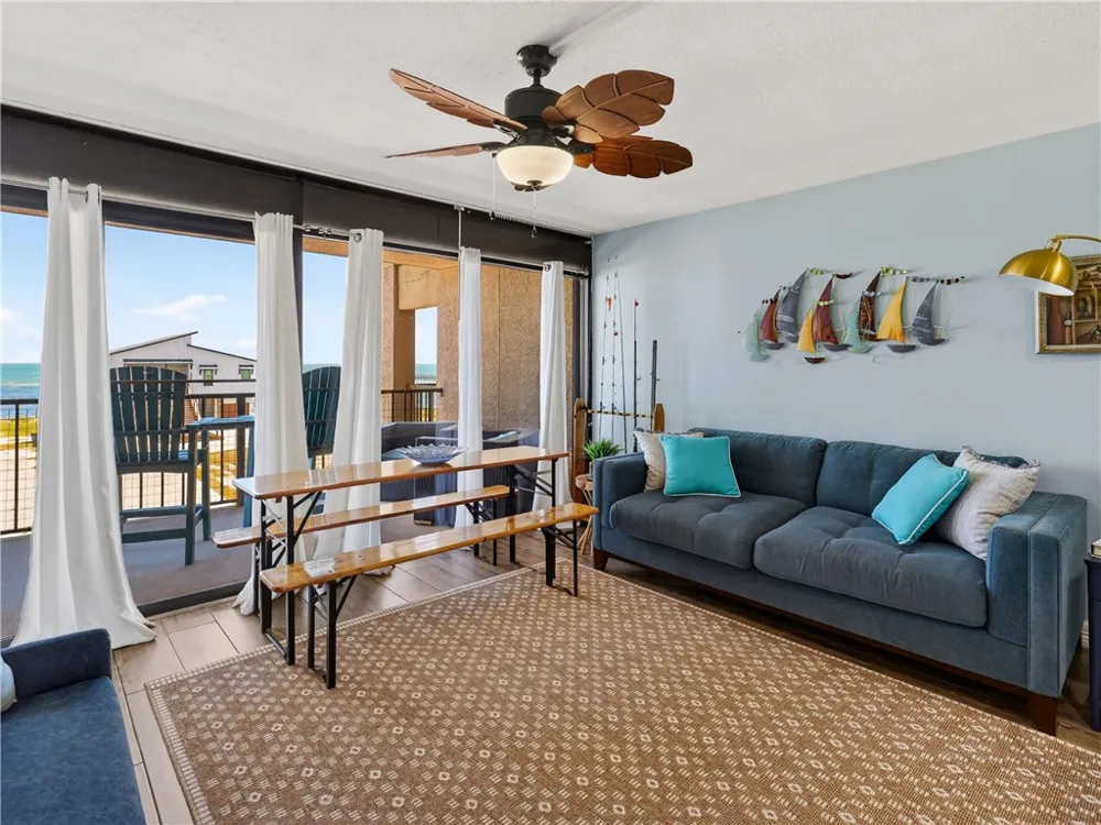1021 S Water Street #313 Rockport, TX 78382