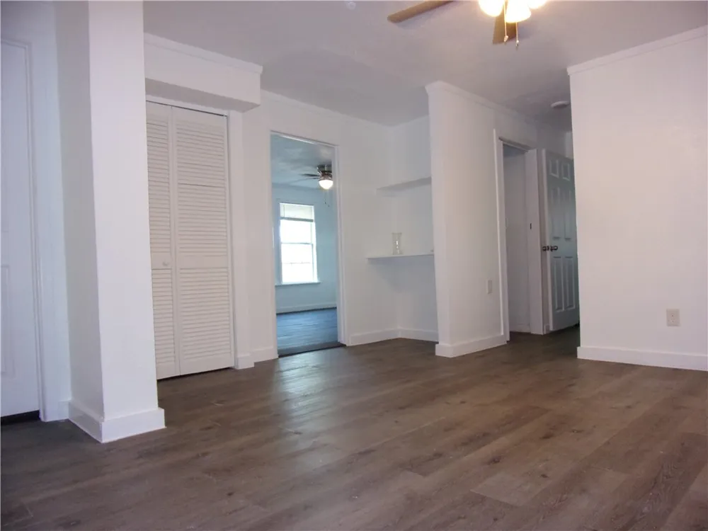 2722 Greenwood Drive Corpus Christi, TX 78405