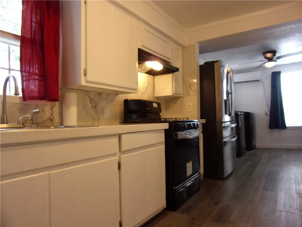 2722 Greenwood Drive Corpus Christi, TX 78405
