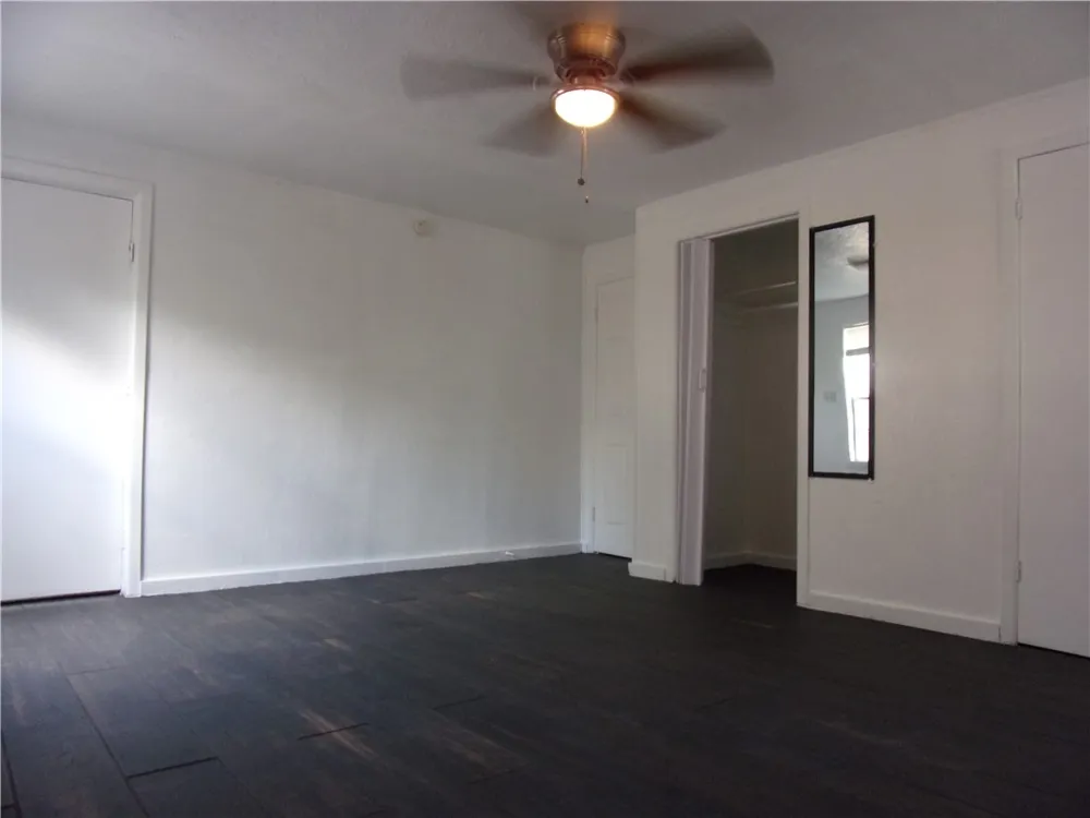 2722 Greenwood Drive Corpus Christi, TX 78405