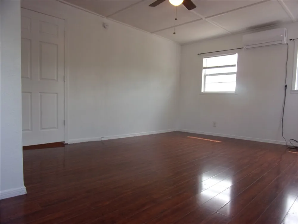 2722 Greenwood Drive Corpus Christi, TX 78405