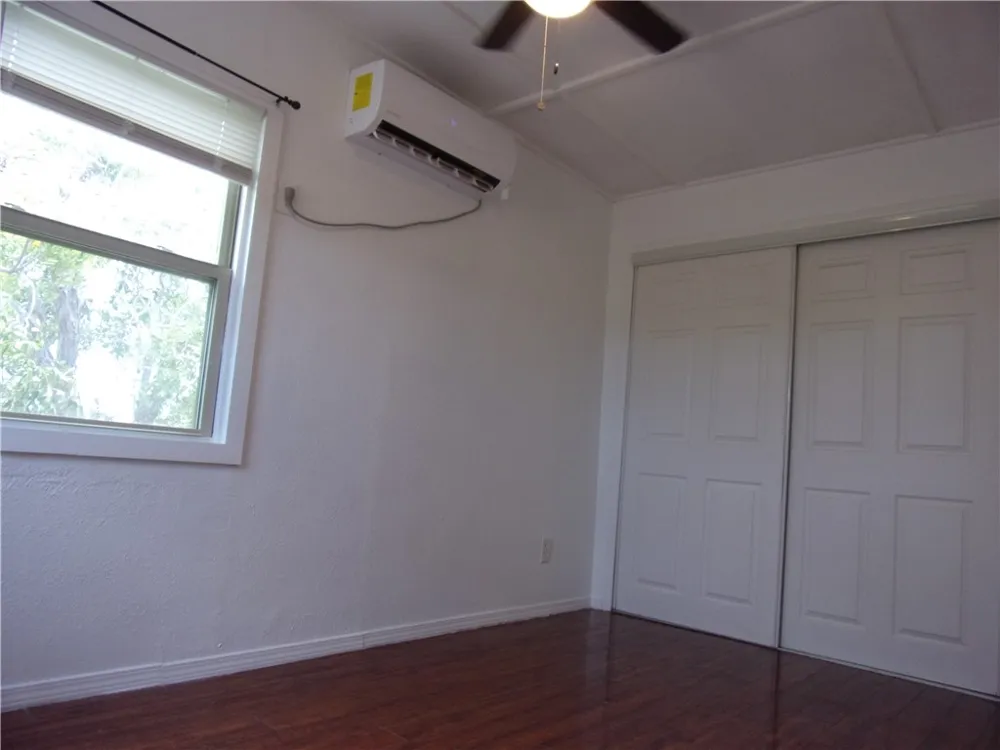 2722 Greenwood Drive Corpus Christi, TX 78405