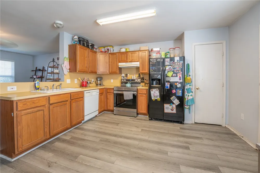 1706 Chisolm Trail Corpus Christi, TX 78410