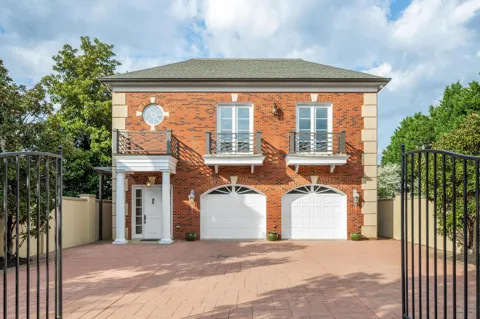 611 Battery Place