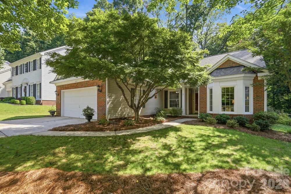 1636 Heather Glen Road Kannapolis, NC 28081
