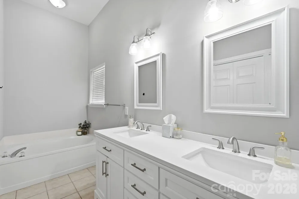 1636 Heather Glen Road Kannapolis, NC 28081