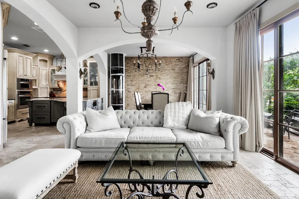 2433 Westlake Drive Austin, TX 78746