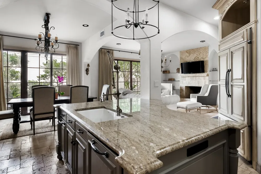 2433 Westlake Drive Austin, TX 78746