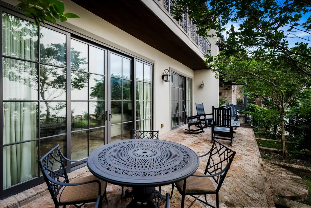2433 Westlake Drive Austin, TX 78746