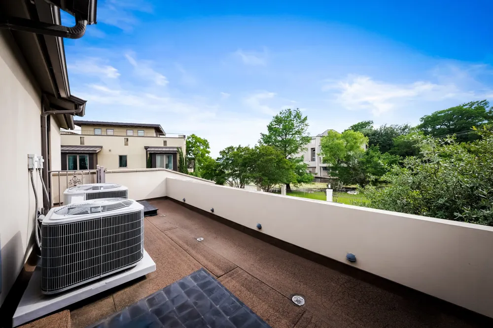 2433 Westlake Drive Austin, TX 78746