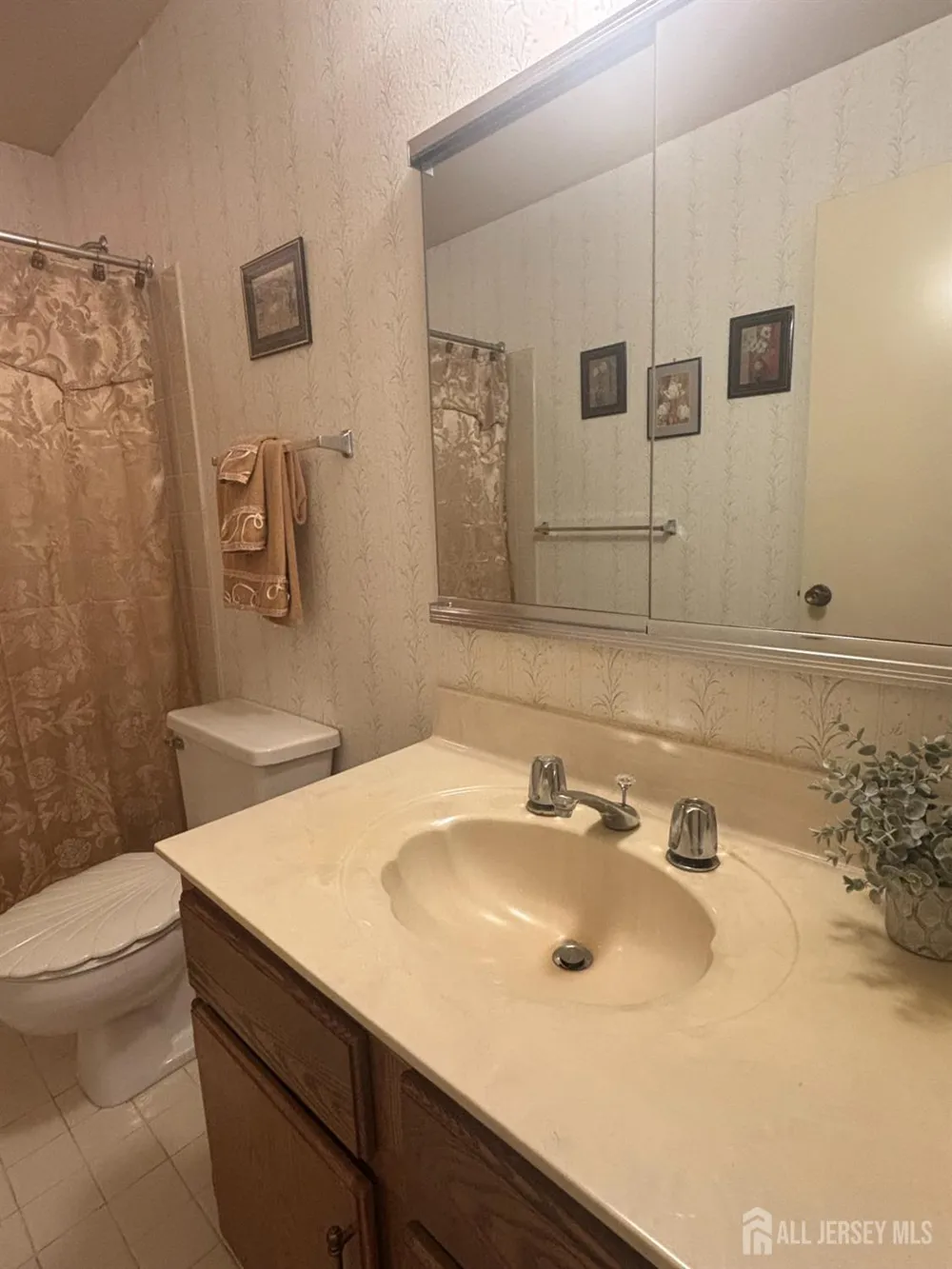 806 Sewell Road #C Monroe, NJ 08831