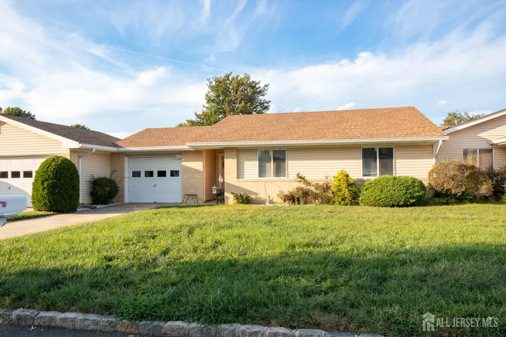 806 Sewell Road #C Monroe, NJ 08831