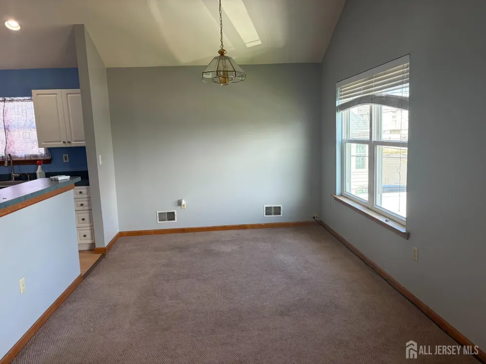 27 Marion Street Port Reading, NJ 07064