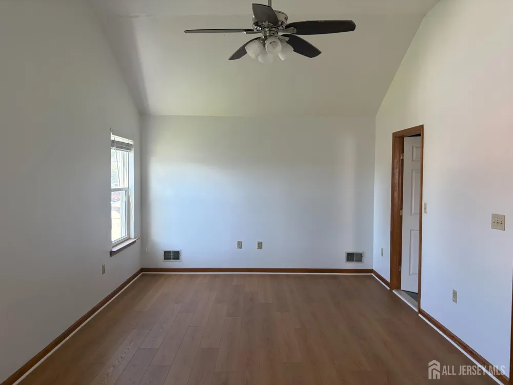 27 Marion Street Port Reading, NJ 07064