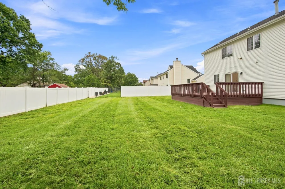 5 Cherrywood Drive Piscataway, NJ 08854