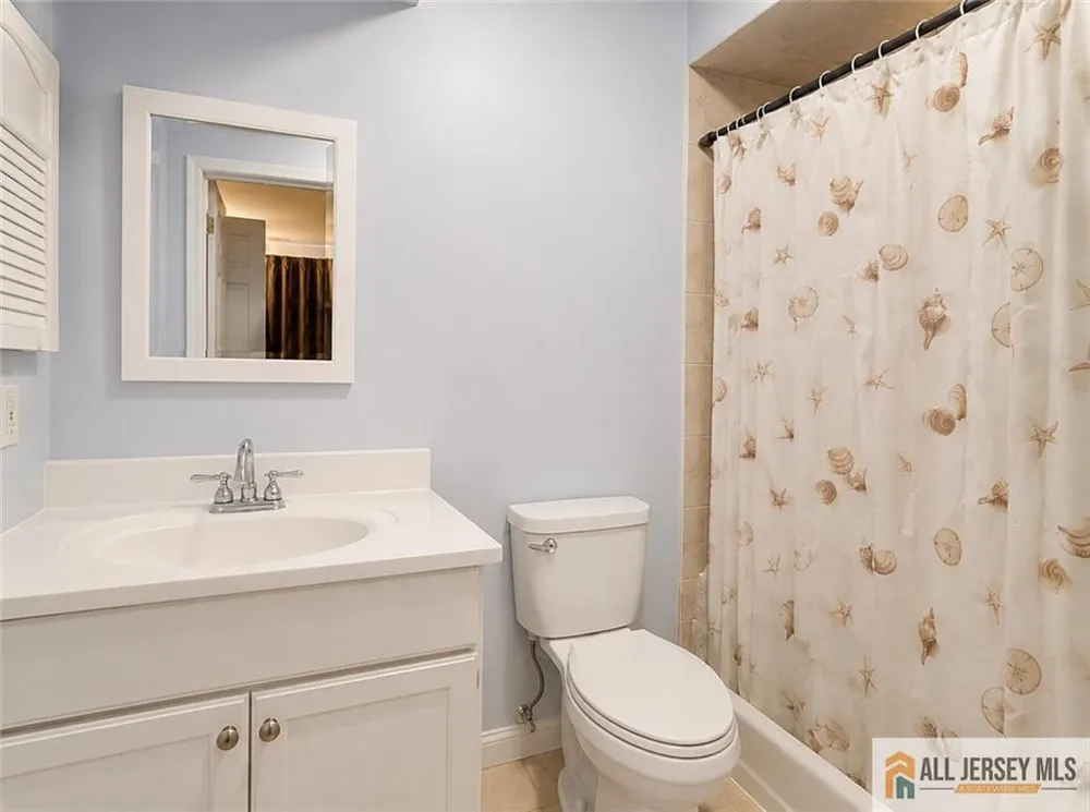 130 Longfield Court #130 East Brunswick, NJ 08816
