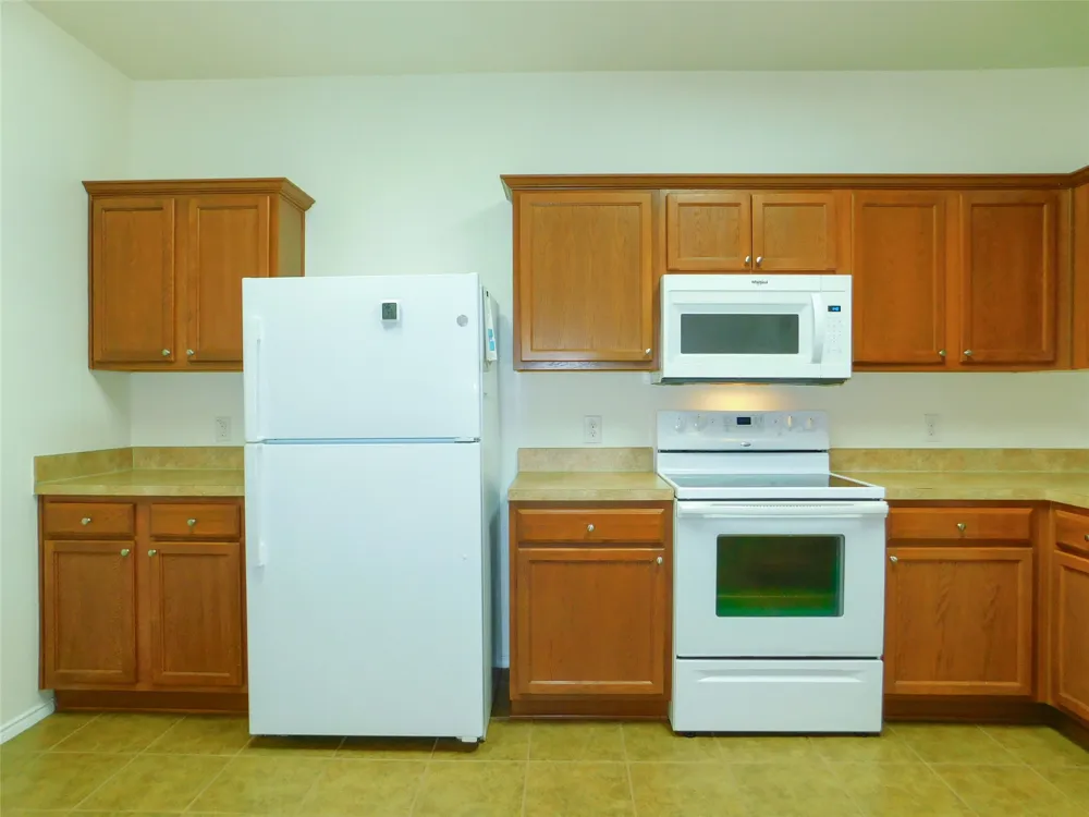 5932 Lost Valley Drive The Colony, TX 75056