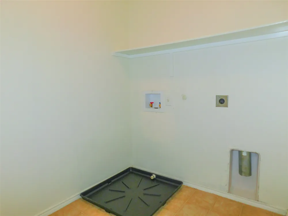 5932 Lost Valley Drive The Colony, TX 75056