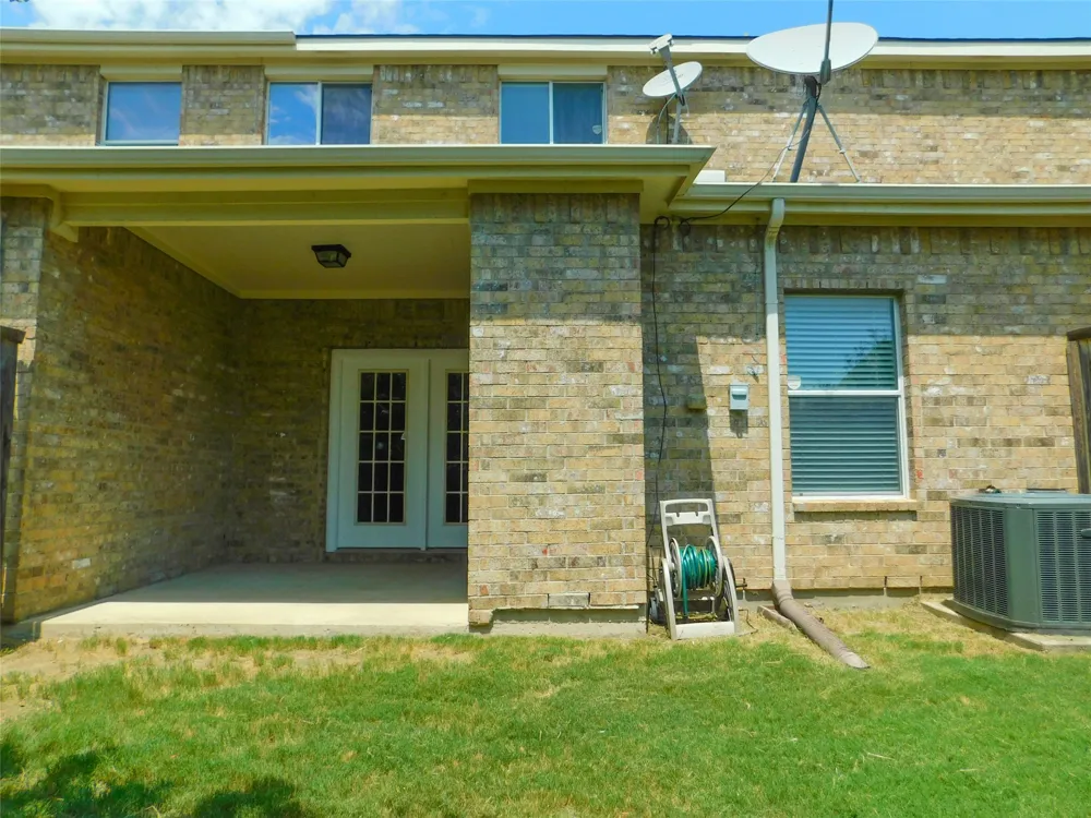 5932 Lost Valley Drive The Colony, TX 75056