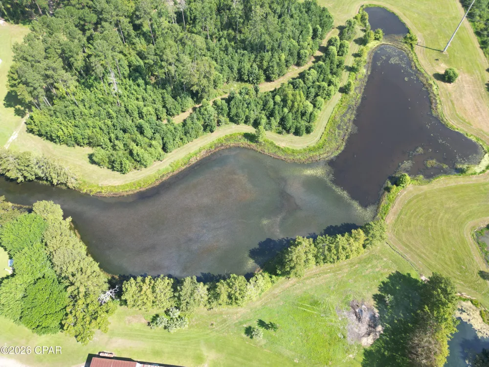 4630 Canary Road Graceville, FL 32440