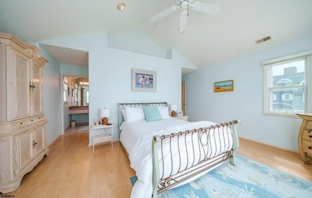 1574 Pleasure Ave Ocean City, NJ 08226