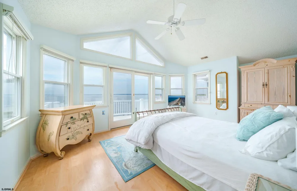 1574 Pleasure Ave Ocean City, NJ 08226