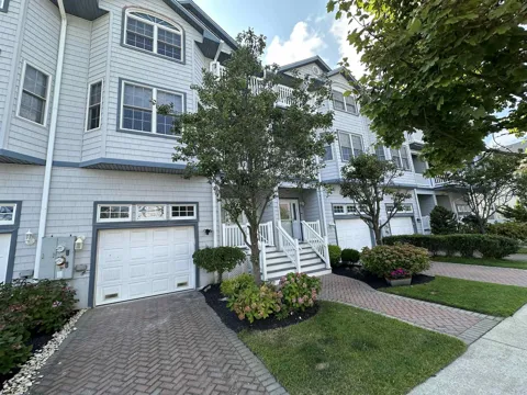 32 S Coolidge Ave