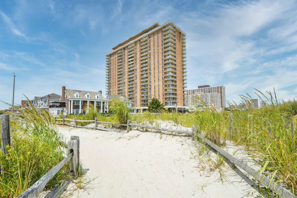 4800 Boardwalk Ventnor, NJ 08406