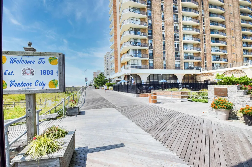 4800 Boardwalk Ventnor, NJ 08406