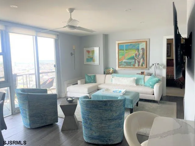 4800 Boardwalk Ventnor, NJ 08406