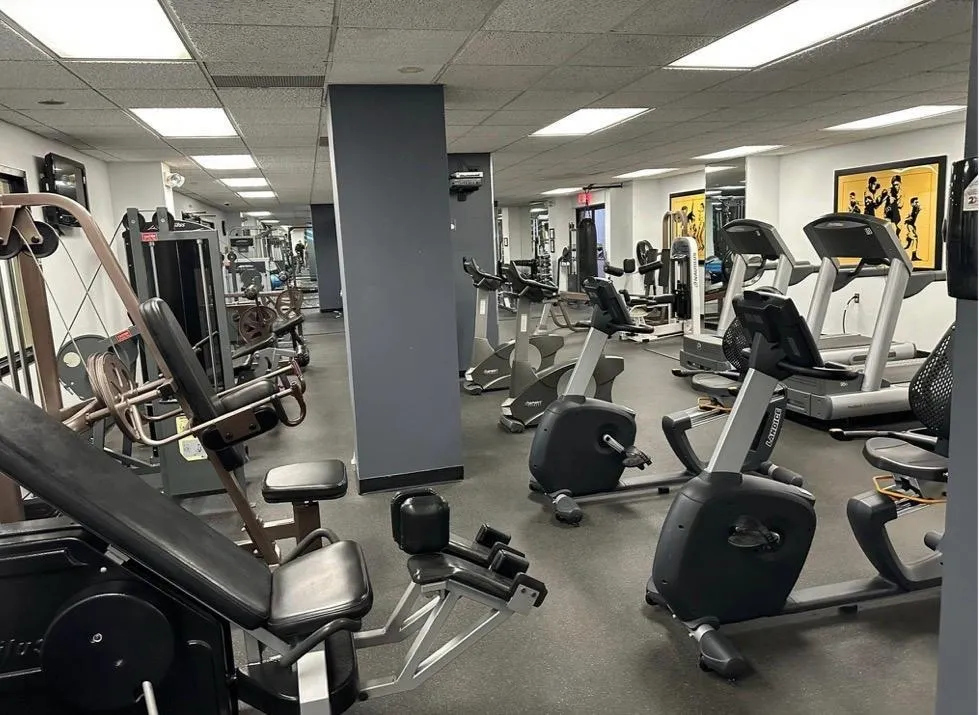 238 HARMON COVE TOWER Secaucus, NJ 07094