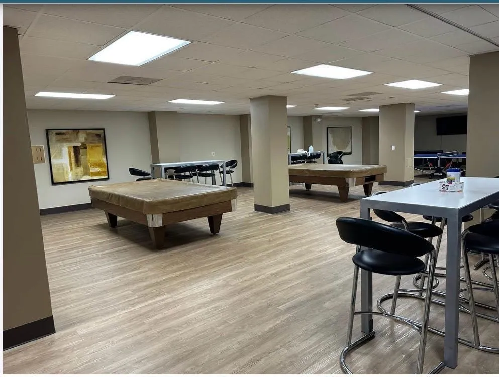 238 HARMON COVE TOWER Secaucus, NJ 07094