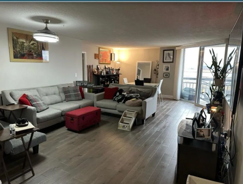 238 HARMON COVE TOWER Secaucus, NJ 07094