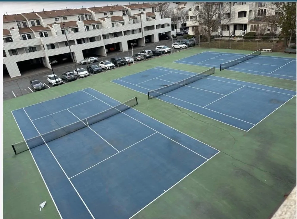 238 HARMON COVE TOWER Secaucus, NJ 07094