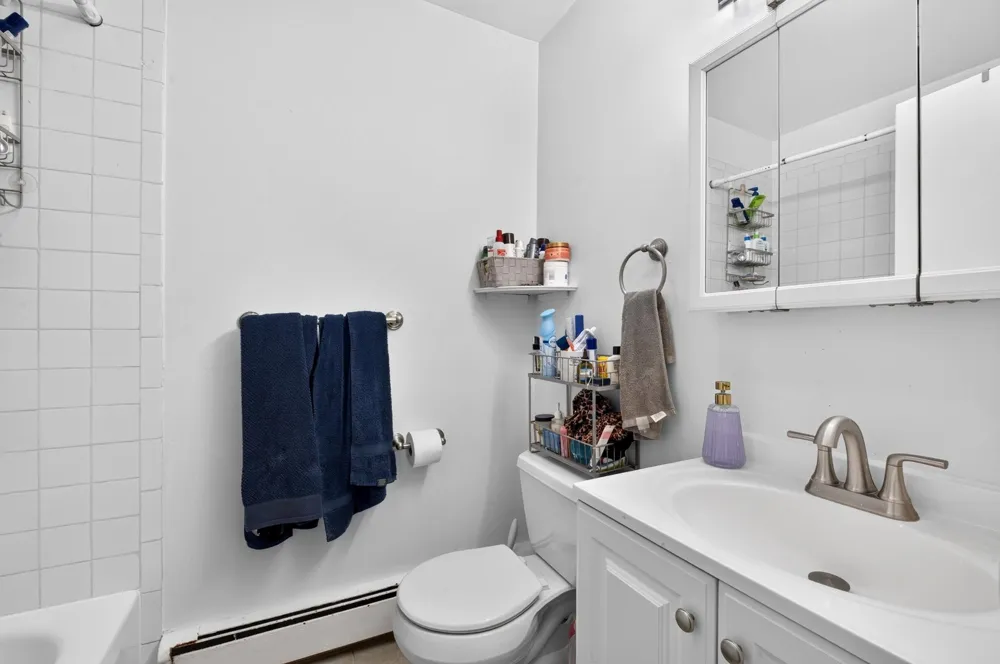 324 MONROE ST Hoboken, NJ 07030
