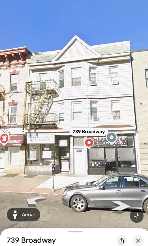 739 BROADWAY