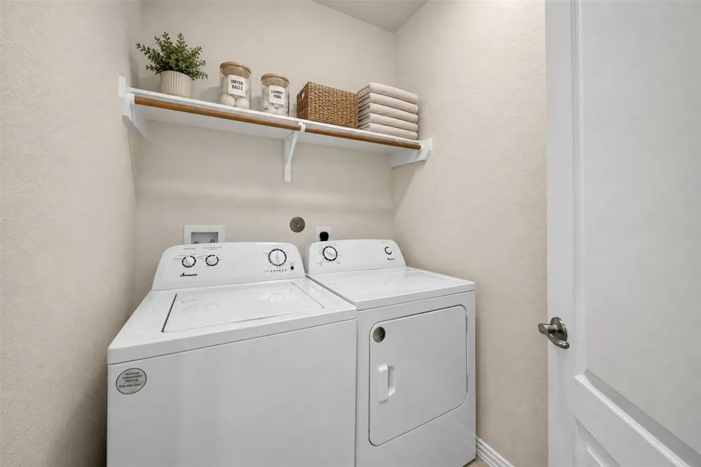 1902 Willow Ridge Ln Brookshire, TX 77423