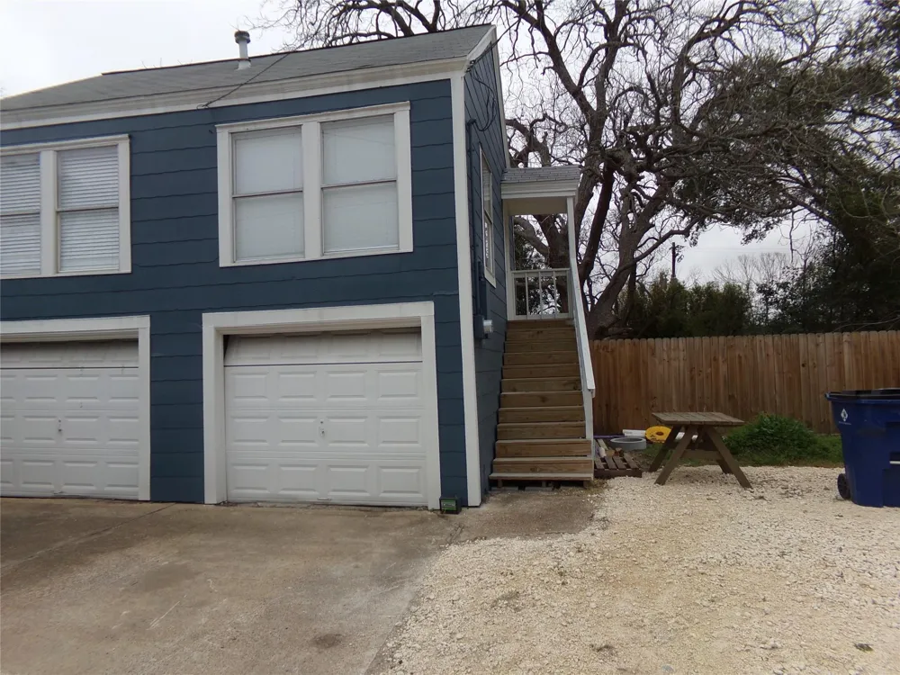 414 Pecan Street Angleton, TX 77515