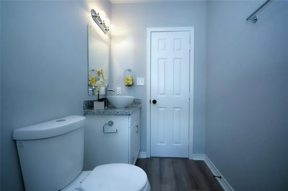 314 S 5th Street Highlands, TX 77562