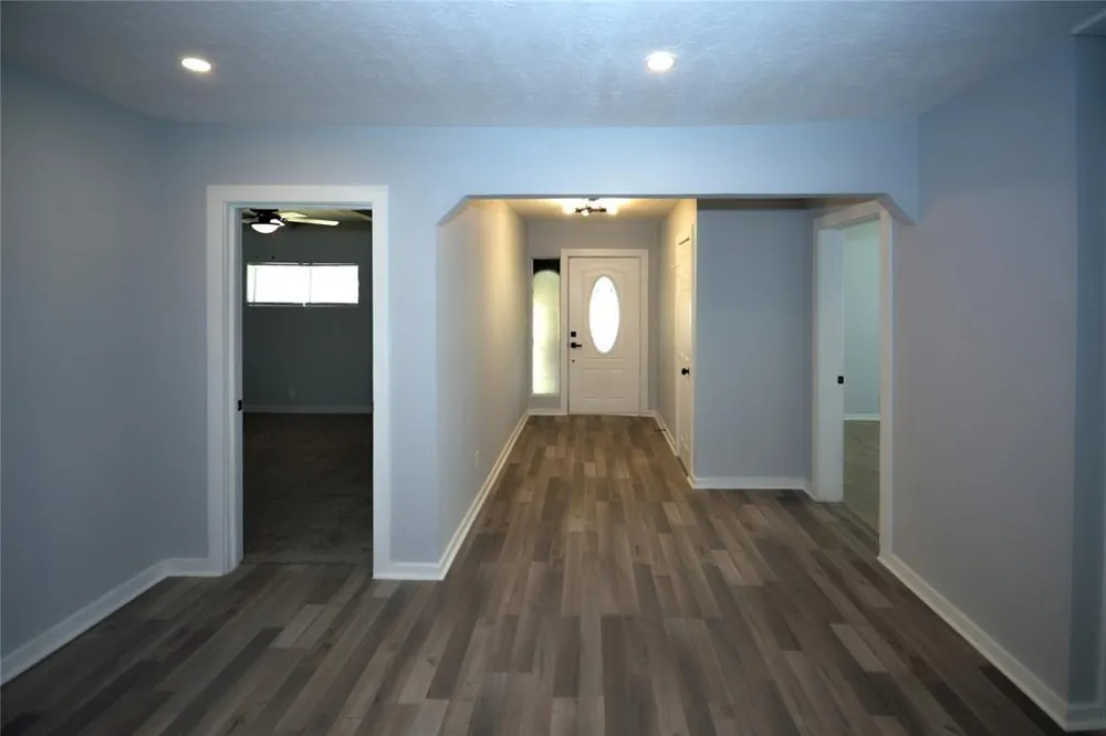 314 S 5th Street Highlands, TX 77562