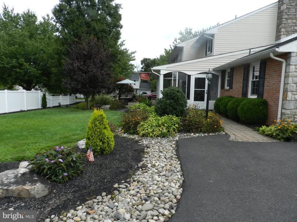 3020 STATE ROAD Telford, PA 18969