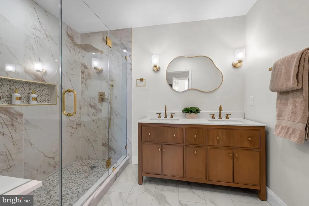 318 STRICKER STREET Baltimore, MD 21223