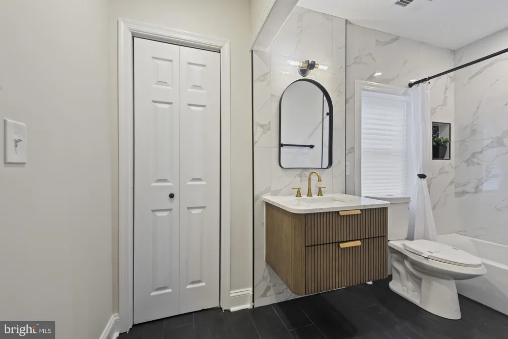 318 STRICKER STREET Baltimore, MD 21223